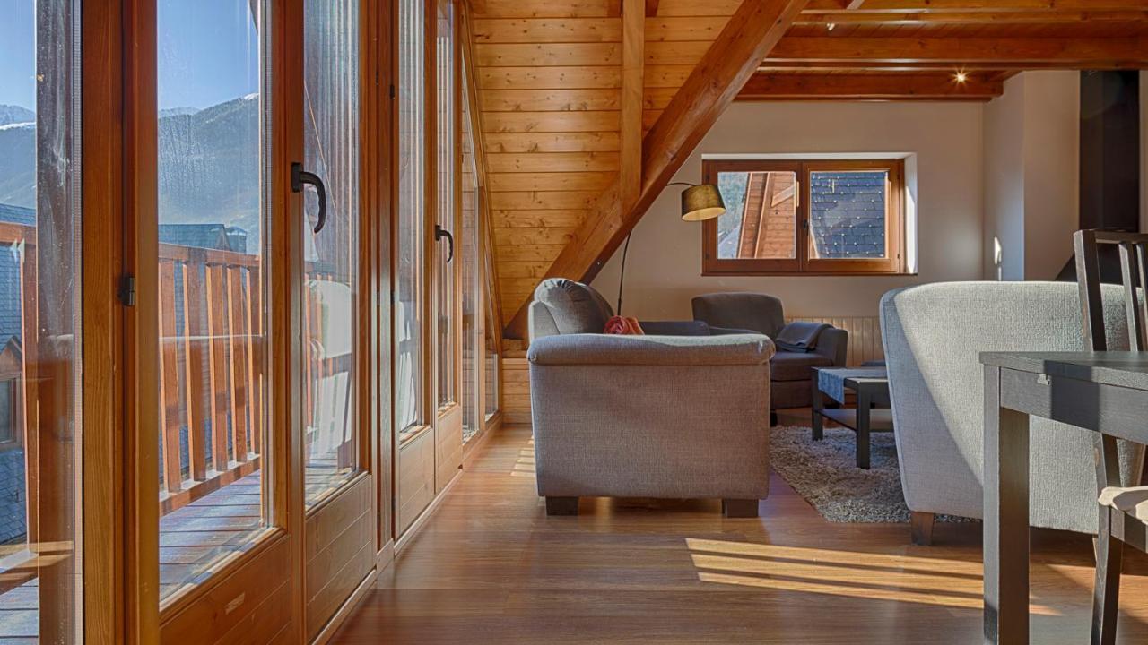 Saplan Real Estate Saubaga Leilighet Bossost Eksteriør bilde